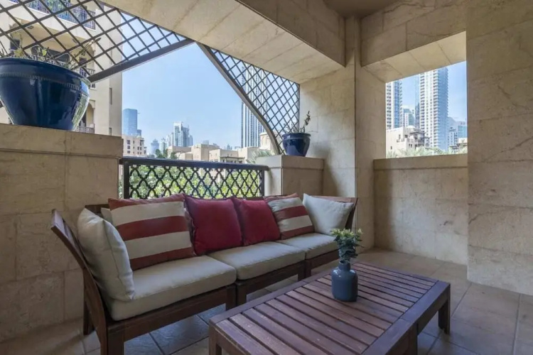 Serene Apartment in Dubai Old Town