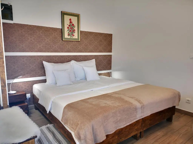 Pr`fik Apartments