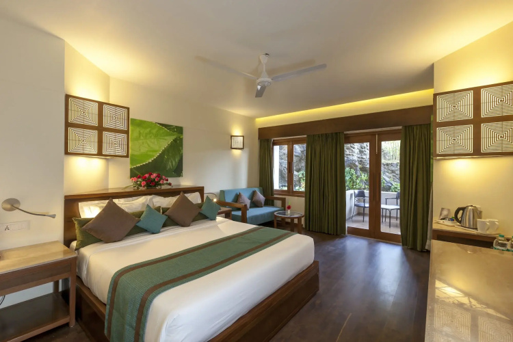 Hotel Hilltone