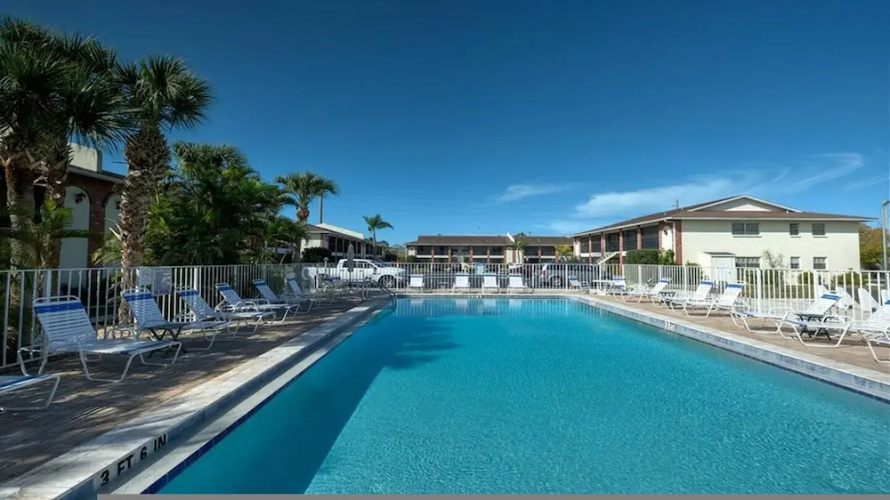 Palm Manor Resort - Unit 6-203