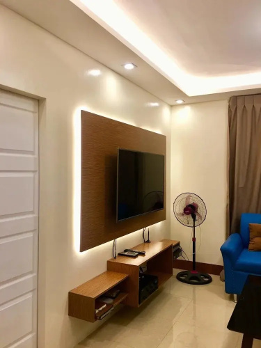 Transient House and Van for Rent