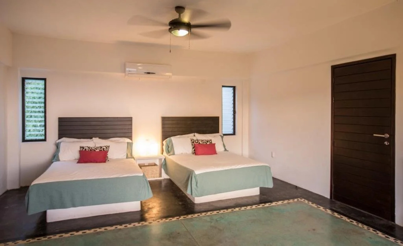 Manta Raya Hotel