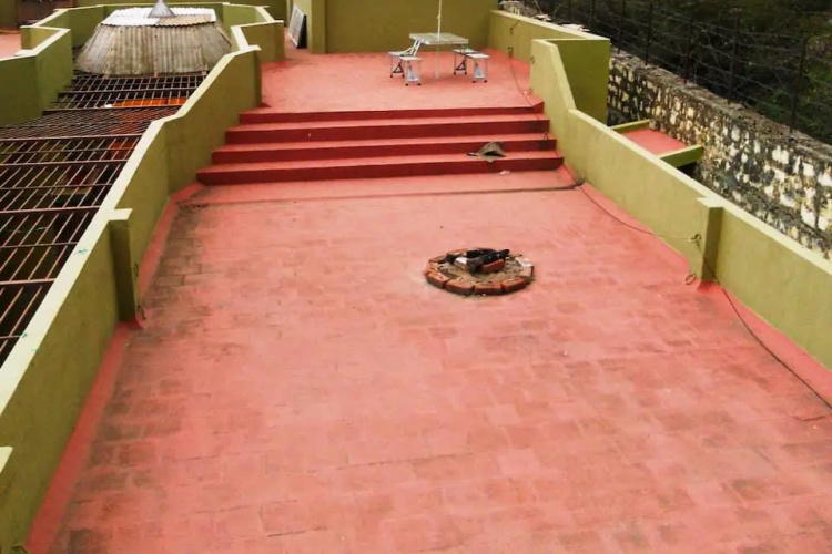 Royal Resort