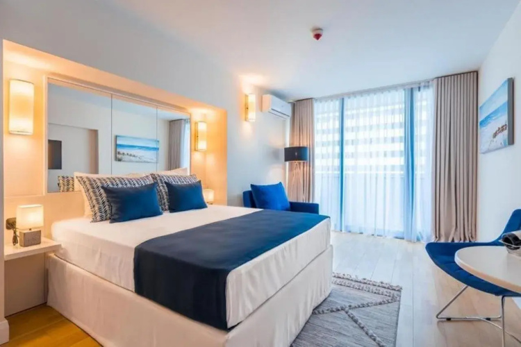 Orbi City Aparthotel