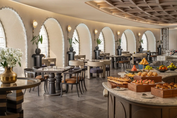 Intercontinental Hangzhou Wulin by IHG