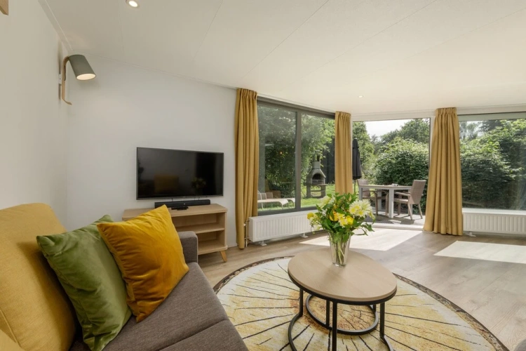1 Bedroom Deluxe Cottage