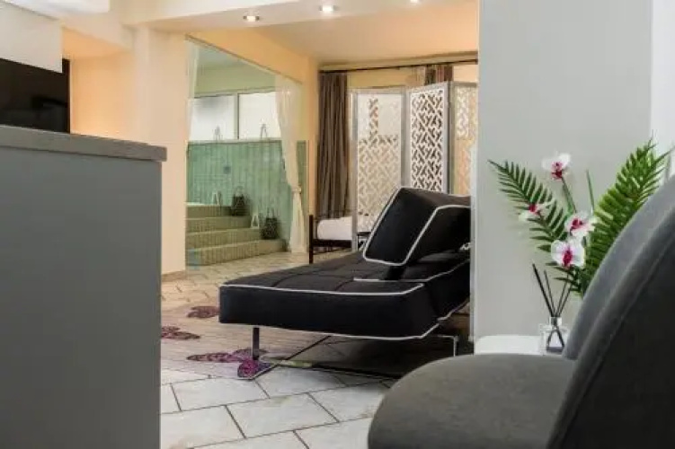Luxury Apartments in Skg