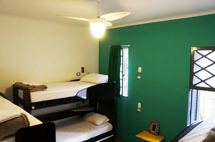 Uvaia Hostel