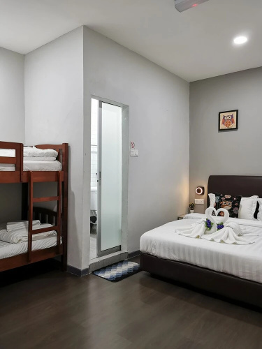 The Nest Hostel Semporna