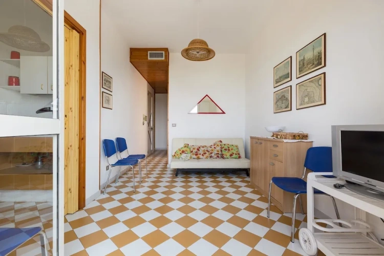 2 Bedrooms Apartment with balcony