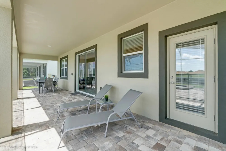 9 Bdrm5 Bathchampions Gate