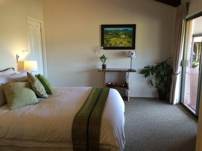 Hillcrest Mountain View Retreat