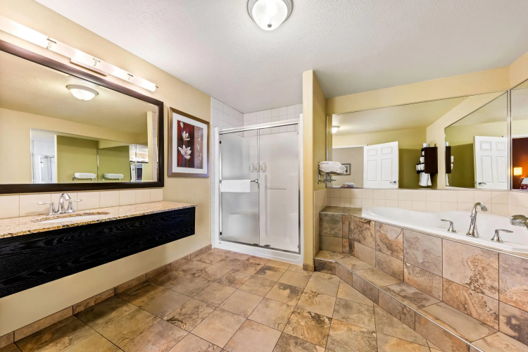 Wingate by Wyndham Calgary South photo 9