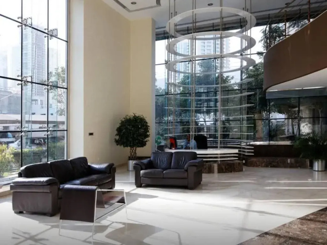 Modern And Bright 1 Br Apartment Amazing Views
