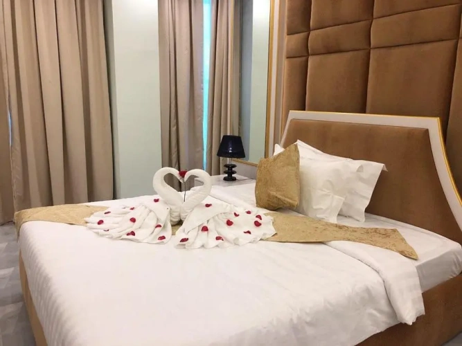 Double Suite