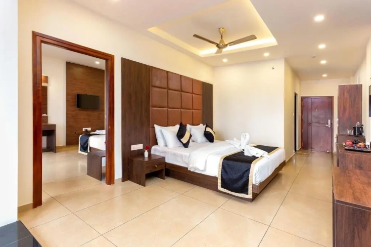 Superior Family room