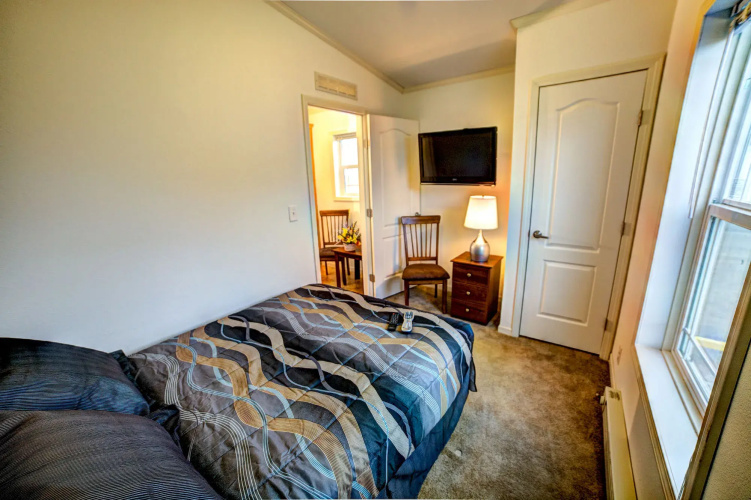 Eagles Lodging