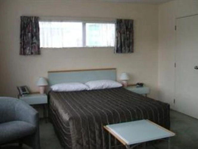 Pavilion Motel & Conference CentreOver view