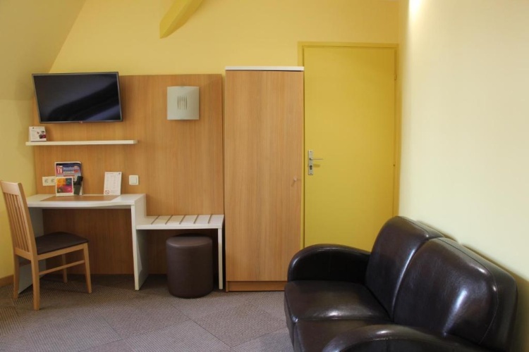 Superior Triple room