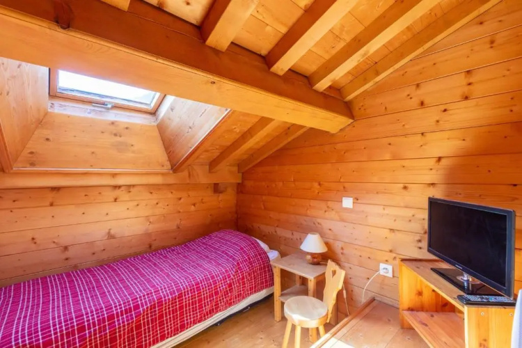 Charming Apartment Near The Slopes!