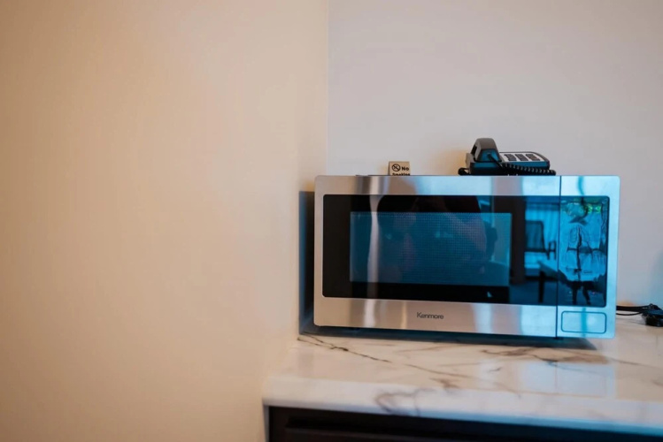 1 Bedroom Lake View Villa - Unit 102
