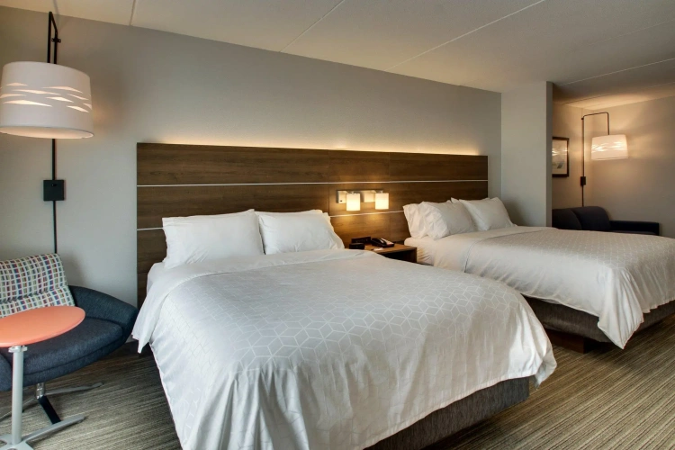 Quadruple Suite