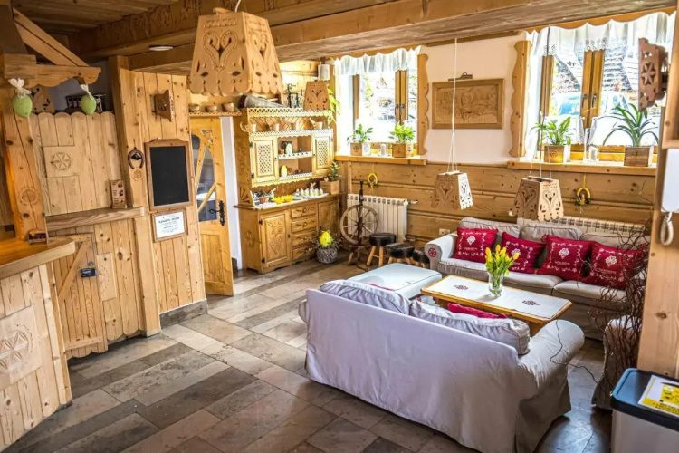 Tatra House Residence