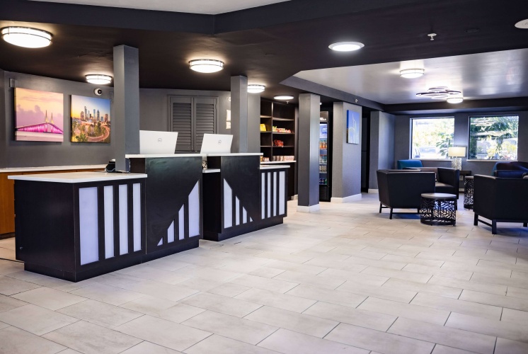 La Quinta Inn by Wyndham Tampa Near Busch Gardens photo 11