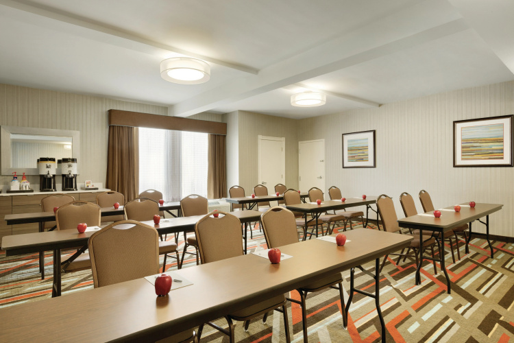 Hampton Inn Atlanta-Buckhead photo 16