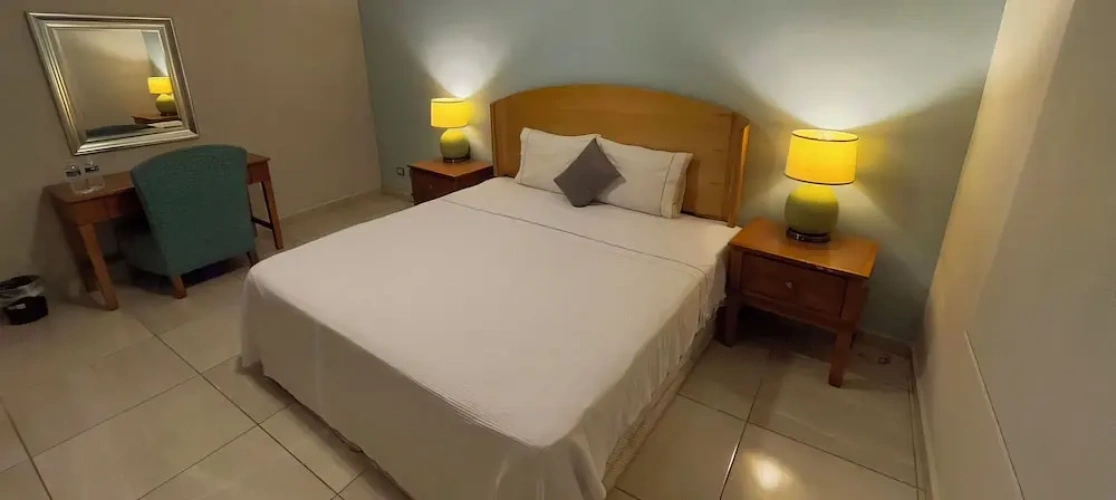 Grand room