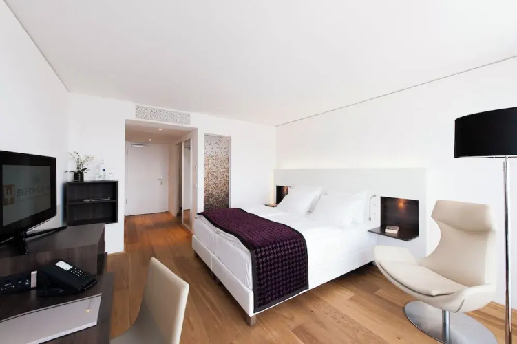 Bergheim 41 Hotel im Alten Hallenbad