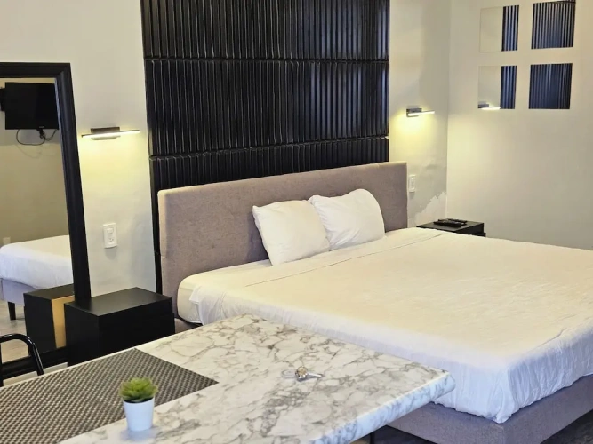 Luxury Double Suite