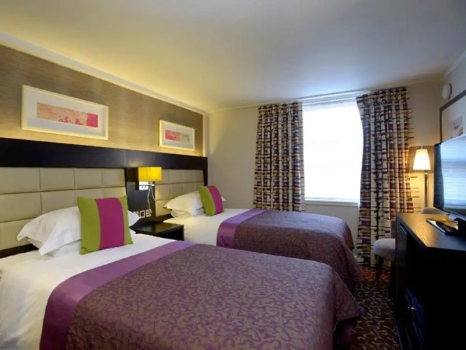Classic Twin room