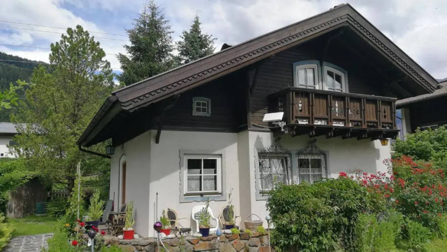 Rosis Cottage