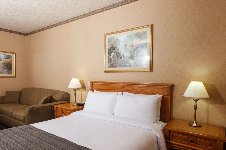 The Glenmore Inn & Convention Centre photo 8