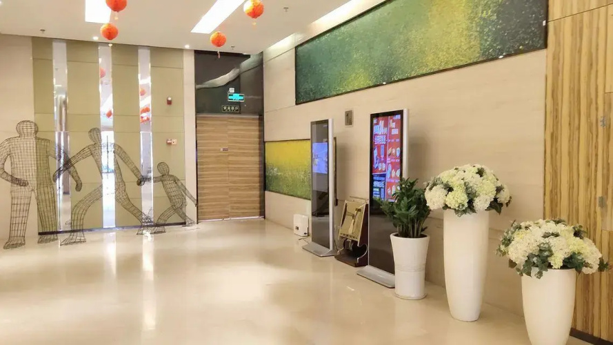 Hecheng Hotel