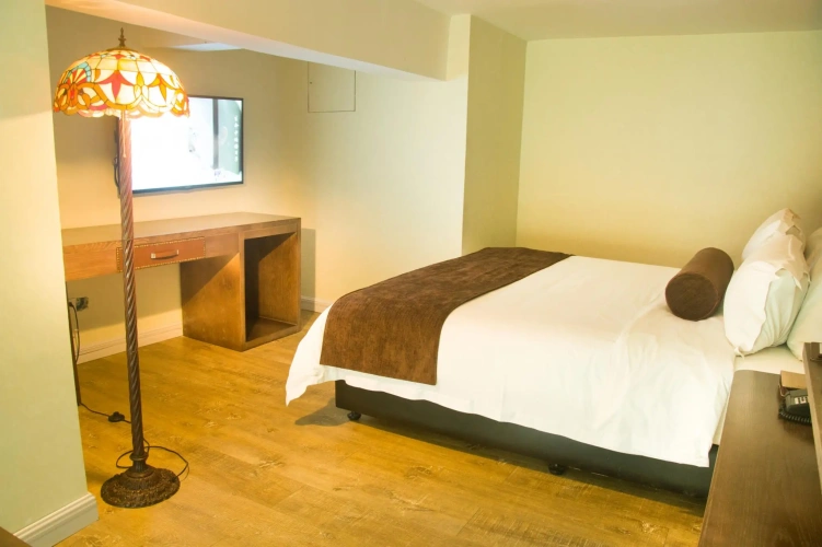 1 Bedroom Double Suite