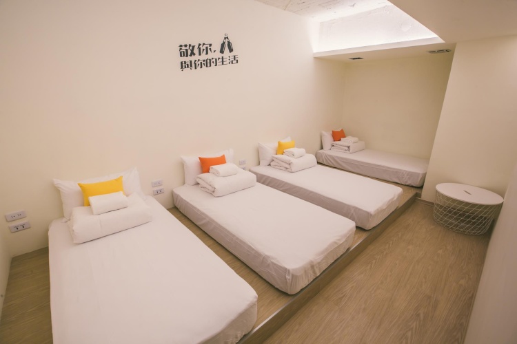Bed in Dorm