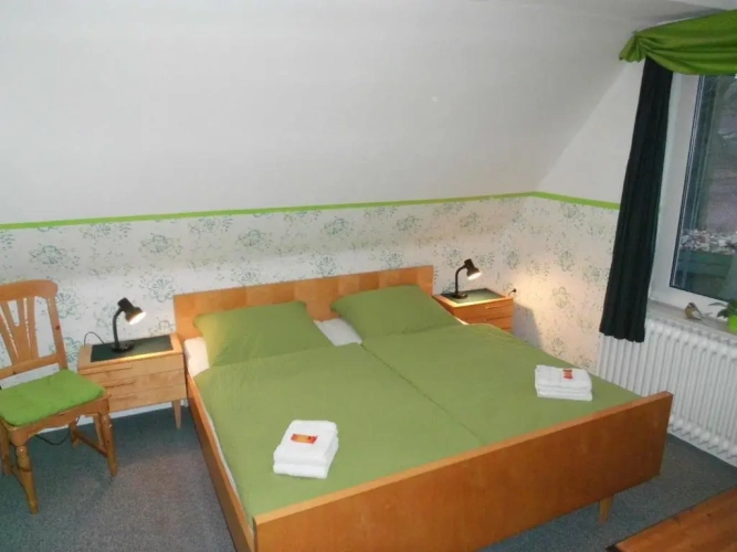 3 Bedrooms Apartment