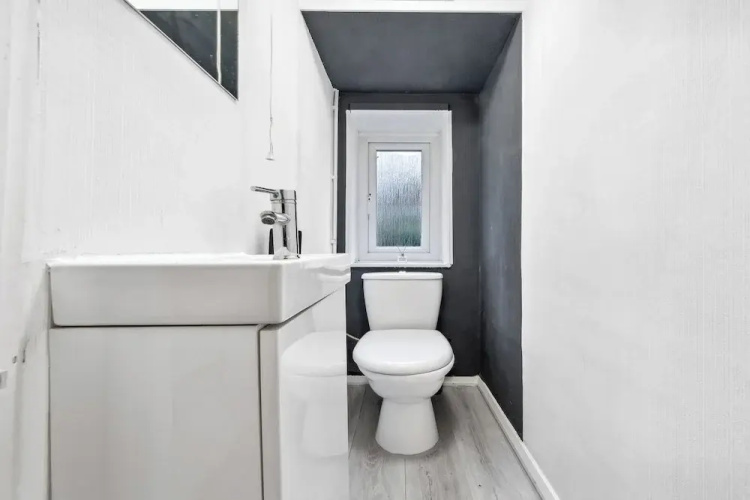 Luxe Stays - Sleeps 7 - Jacuzzi