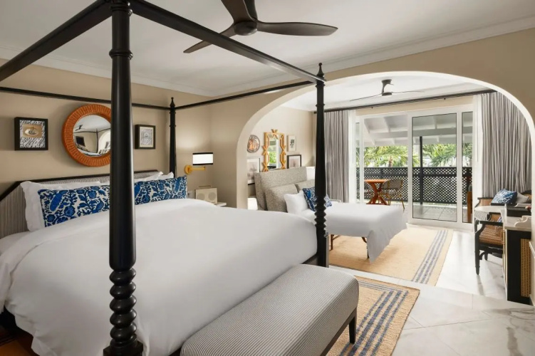 Double Junior Suite with balcony and with garden view