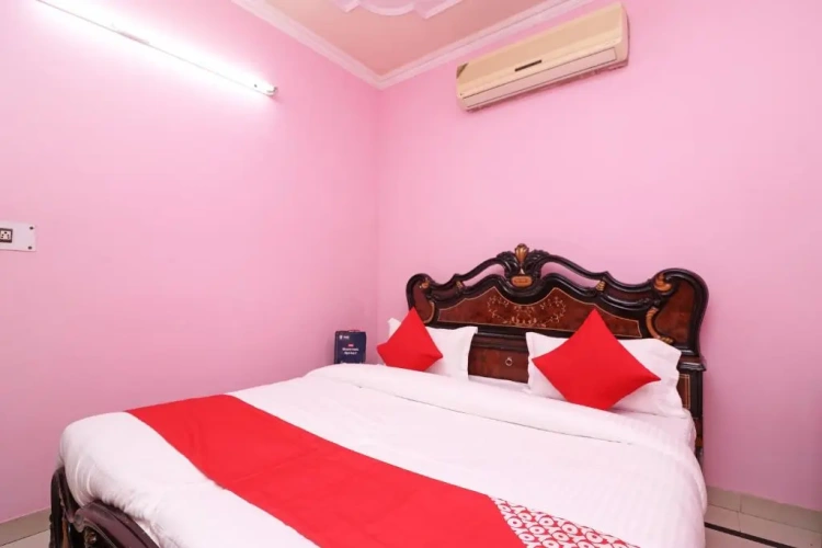 Classic Triple room