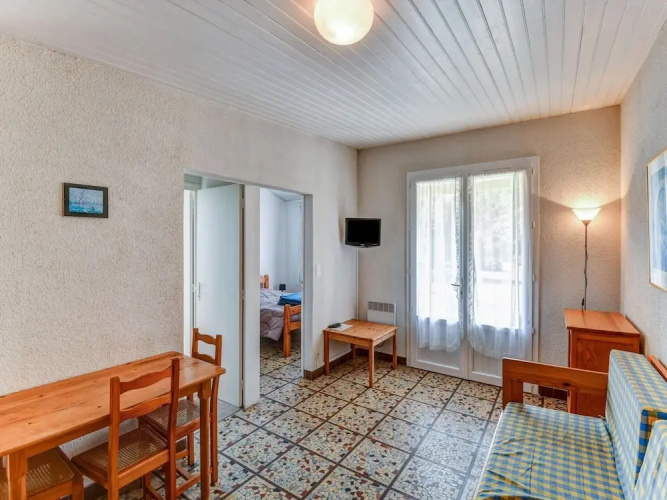 Holiday Home With Pool in Saint-savinien