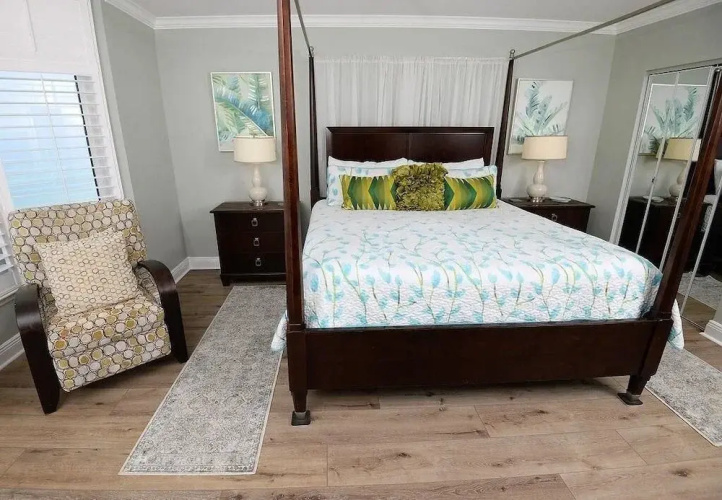 Emerald Beach 1130