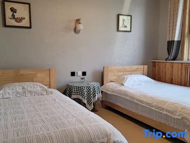 2 Bedrooms Quadruple Suite