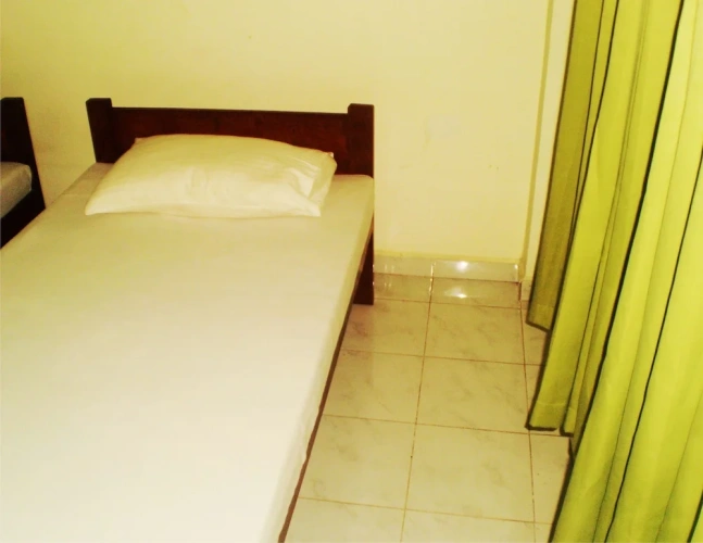 2 Bedrooms Cottage