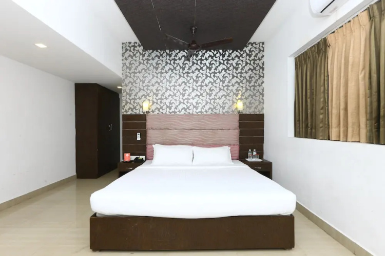OYO Flagship 321 T Nagar Pondy Bazaar