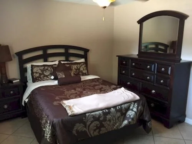 Sapphire Suites