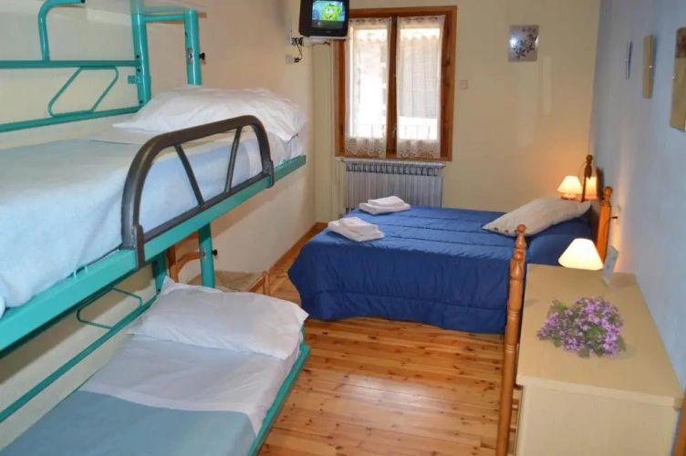 Standard Quadruple room
