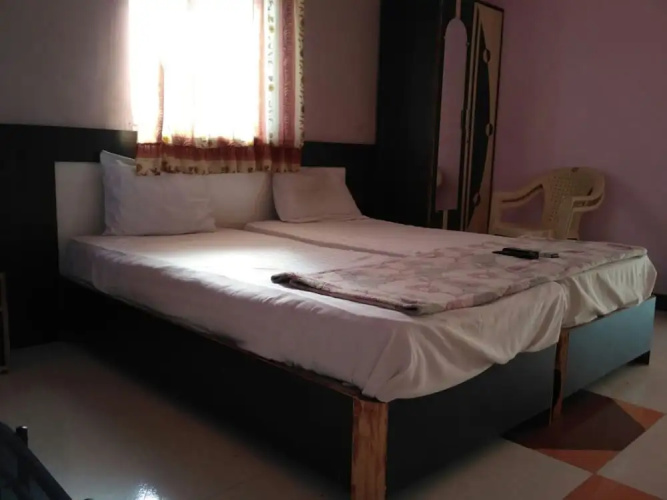 Hotel Arsh Plaza